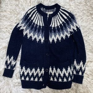 Abercrombie & Fitch sweater